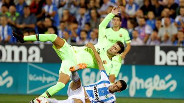 Un fallo de Gerard Piqué permitió el segundo tanto del cuadro pepinero.