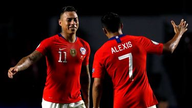 El doblete de Eduardo Vargas y el tanto de Alexis Sánchez refuerzan la confianza de una línea ofensiva chilena a la que a menudo se le ha reprochado su falta de puntería.