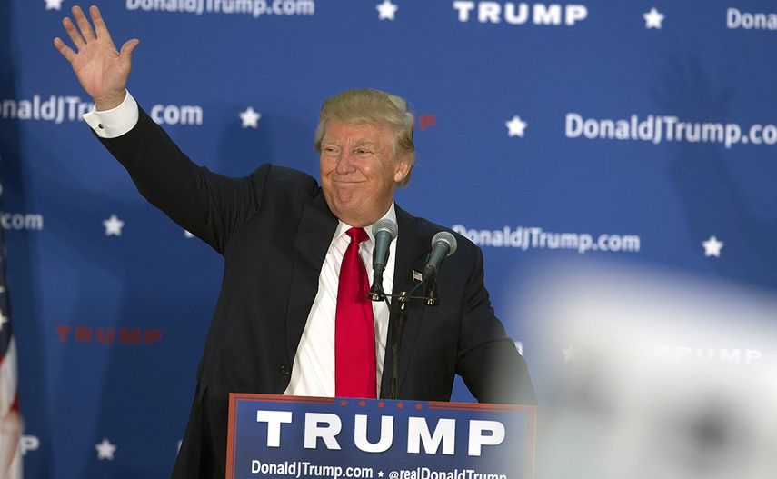 La encuesta, realizada por la Universidad de Quinnipiac, refleja que Trump cuenta este miércoles con un apoyo del 27 % de los votantes republicanos, frente al 24 % que tenía el mes pasado, mientras que el neurocirujano Ben Carson ha perdido respaldo en