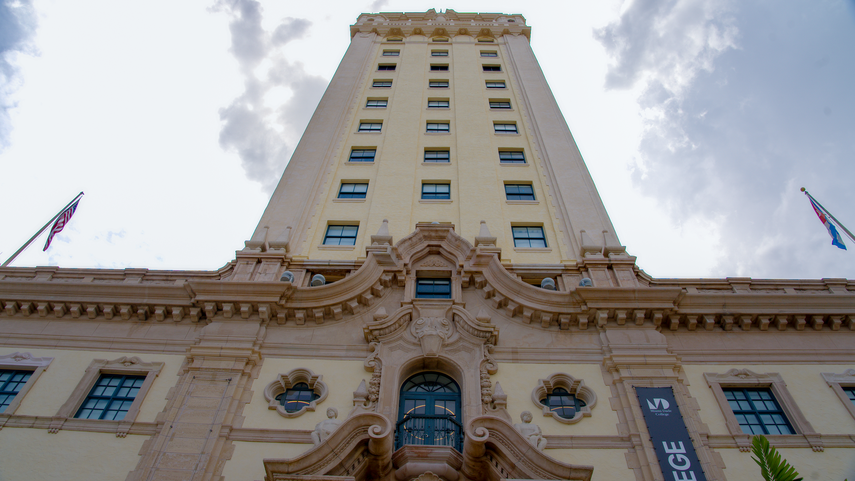 La Torre de la Libertad en Miami.