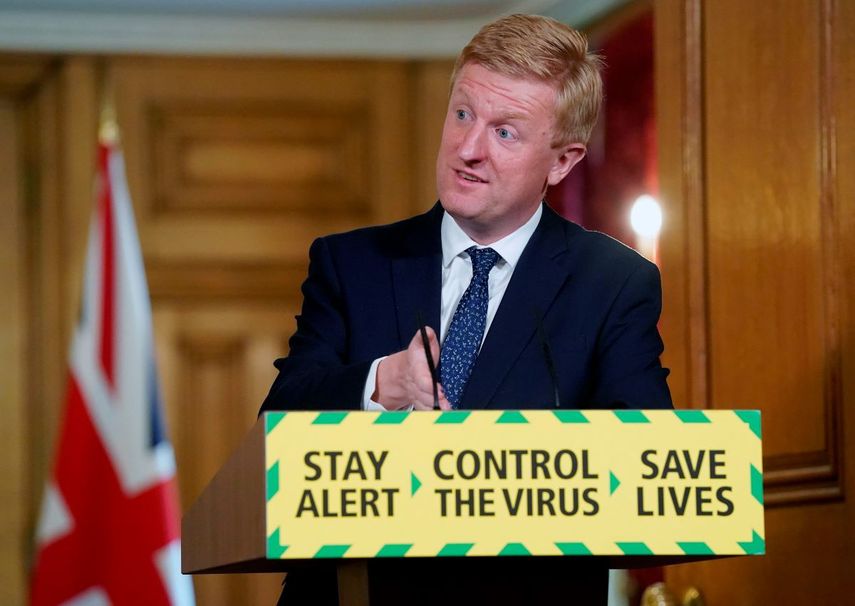 El ministro brit&aacute;nico de Tecnolog&iacute;as Digitales, Cultura, Medios y Deportes, Oliver Dowden, ofrece una conferencia de prensa sobre el COVID-19 en Londres, el s&aacute;bado 30 de mayo de 2020.