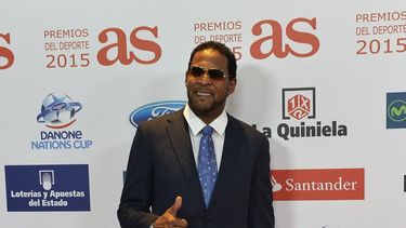 Sotomayor&nbsp; se retiró del deporte activo en 2001 y acumuló en su carrera tres récords mundiales.