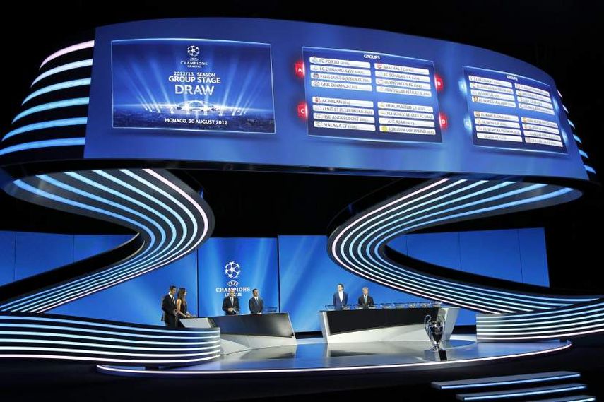 En la gala también se entregaron los premios de la pasada temporada. (EFE) 