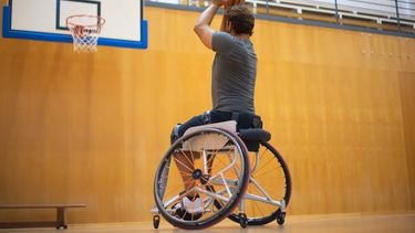 El lema del lema del movimiento mundial por los derechos de las personas con discapacidad es Nada sobre nosotros sin nosotros.