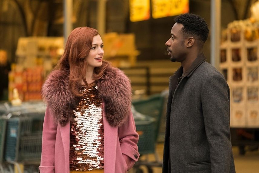 Entre el reparto de la serie se encuentran la ganadora del Oscar Anne Hathaway (Oceans 8), el cantante y compositor Ed Sheeran y el ganador del premio Tony, John Gallagher, Jr. (The Newsroom).&nbsp;