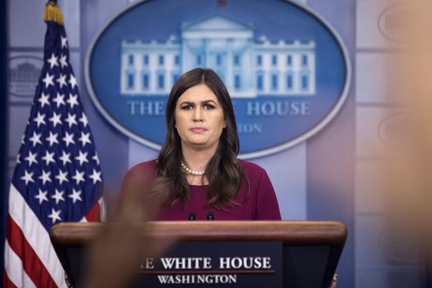 Sarah Sanders, portavoz de la Casa Blanca, durante una conferencia de prensa.