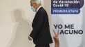 El presidente de Chile, Sebastián Piñera, se retira después de observar las primeras vacunas de COVID-19 en el Hospital Metropolitano de Santiago, Chile, el jueves 24 de diciembre de 2020.Piñera y su esposa Cecilia Morel iniciaron una cuarentena preventiva el martes 12 de enero de 2021 por ser contacto estrecho de una persona positiva que trabaja en su residencia particular El presidente de Chile, Sebastián Piñera, se retira después de observar las primeras vacunas de COVID-19 en el Hospital Metropolitano de Santiago, Chile, el jueves 24 de diciembre de 2020.Piñera y su esposa Cecilia Morel iniciaron una cuarentena preventiva el martes 12 de enero de 2021 por ser contacto estrecho de una persona positiva que trabaja en su residencia particular