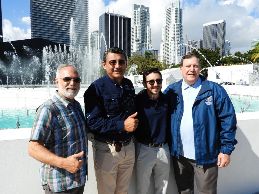 Carlos Martell, Luis Fernando Calderón, Juan Carlos Guerrero, comisionado Joe Carollo.