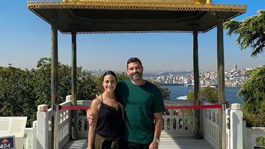 Julián Gil y su pareja, Valeria Marín, desde Turquía.&nbsp;