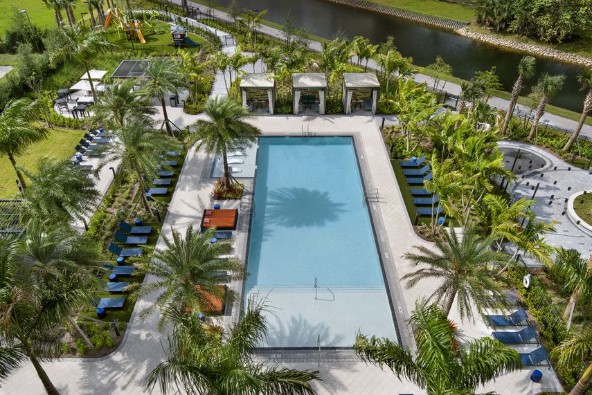 Venden por 102,5 millones Sanctuary Doral Apartments