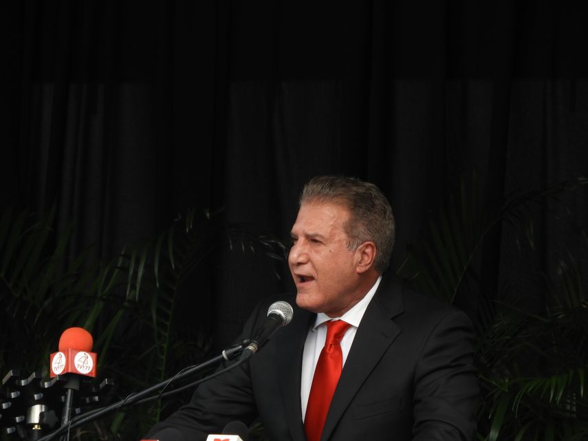 Despedida del alcalde Carlos Hernández, tras una década al frente de Hialeah.&nbsp;