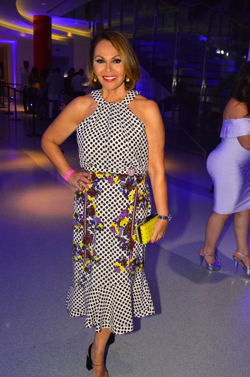 María Elena Salinas.