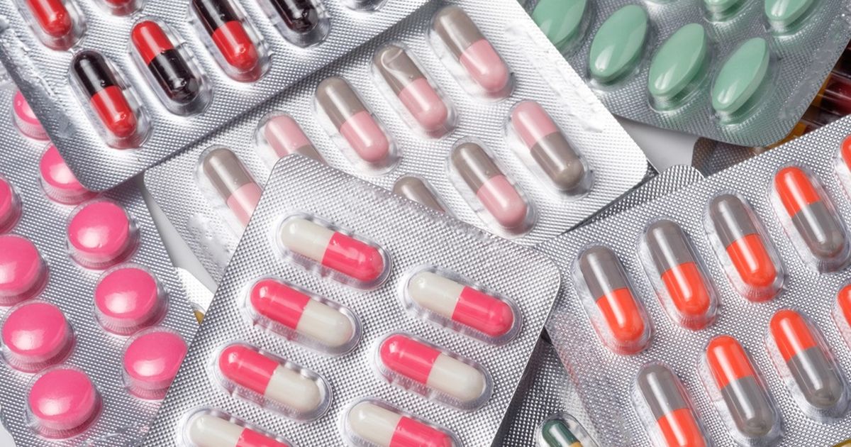 Sentencian a 14 años de prisión a líder de red que adulteraba fármacos para VIH y cáncer