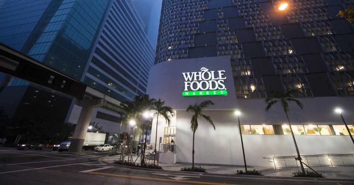 compra los supermercados Whole Foods por 13.700 millones de dólares, Economía