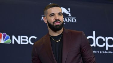 En esta foto del primero de mayo de 2019, Drake en la ceremonia de los Premios Billboard de la M&uacute;sica en Las Vegas.&nbsp; 