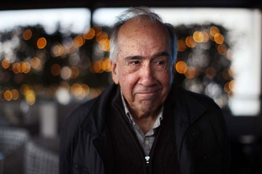 El jurado dijo que se lo otorgaba por su obra poética de honda transcendencia y lúcido lenguaje siempre innovador, ha enriquecido tanto la lengua española como la lengua catalana, y representa la pluralidad de la cultura peninsular en una dimensión universal de gran maestría.