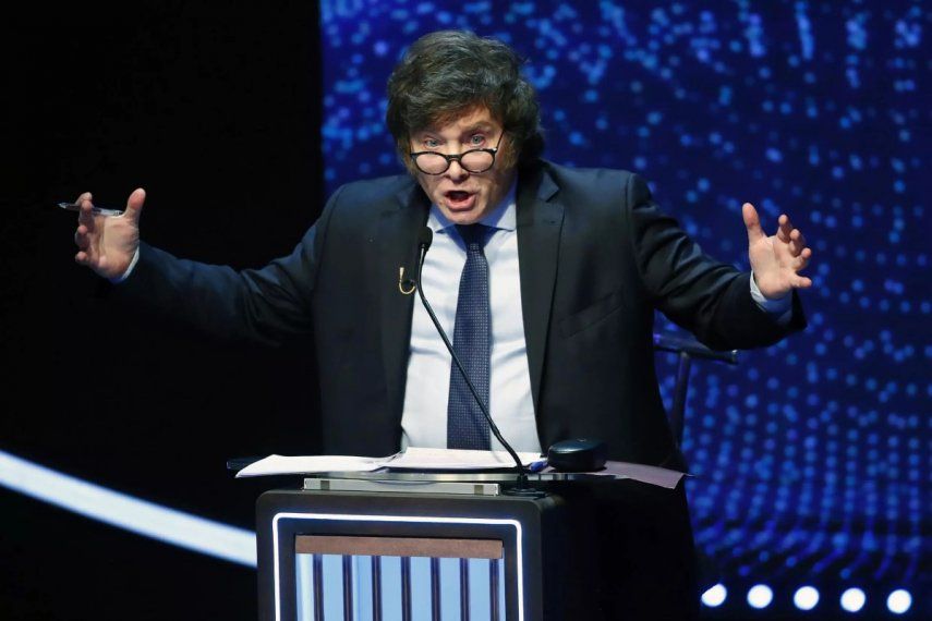 El presidente Javier Milei es catalogado como un torbellino que le quita un buen un pedazo a la hegemonía peronista de los últimos años