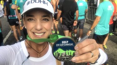 La esposa de López agradeció a los organizadores del maratón que cada año brindan la oportunidad de que los venezolanos y deportistas internacionales, disfruten de forma segura la ciudad.