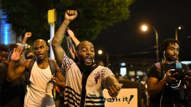 Las calles de Charlotte, Carolina del Norte, vivieron varias maniestaciones a propósito de los incidentes de presunta violencia policial acontecidos en esa ciudad.