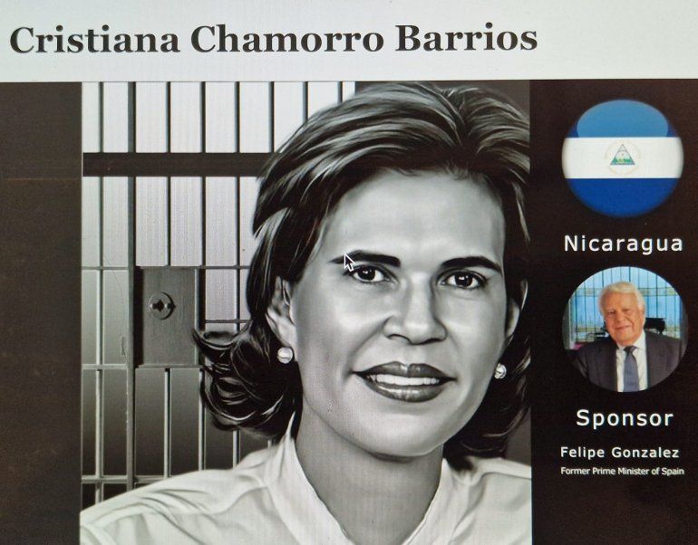 En la campaña Apadrina a un preso político del Instituto Casla se ve la imagen de la presa política Violeta Chamorro de Nicaragua, apadrinada por el expresidente Felipe González. 