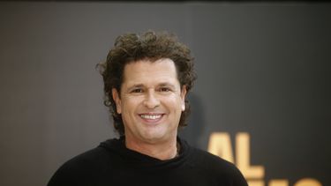 Carlos Vives.