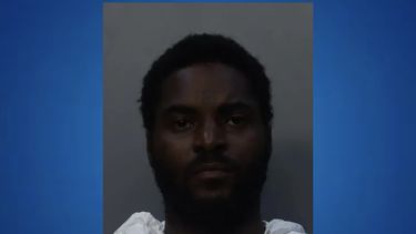 Steven Rivers, de 30 años.