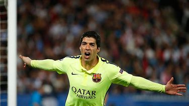 Luis Suárez se lució en el Parque de los Príncipes con dos tantos de alta factura (EFE)