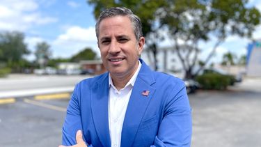 Dariel Fernández, candidato a recaudador de impuesto de Miami-Dade.