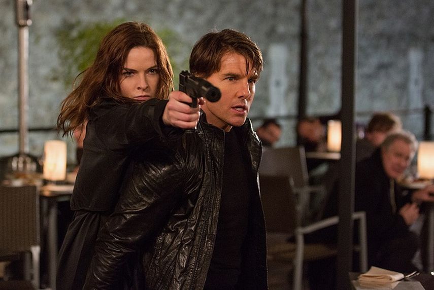 Rebecca Ferguson y Tom Cruise graban una escena de Mission Impossible: Rouge Nation