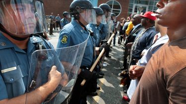 aumento de la tension racial genera preocupacion en eeuu