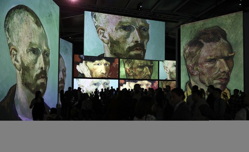 Im&aacute;genes del pintor Vincent Van Gogh proyectadas durante un recorrido de prensa previo a la inauguraci&oacute;n de la exposici&oacute;n &ldquo;Van Gogh Alive: The Experience&rdquo; en la Ciudad de M&eacute;xico el martes 18 de febrero de 2020.&nbsp;