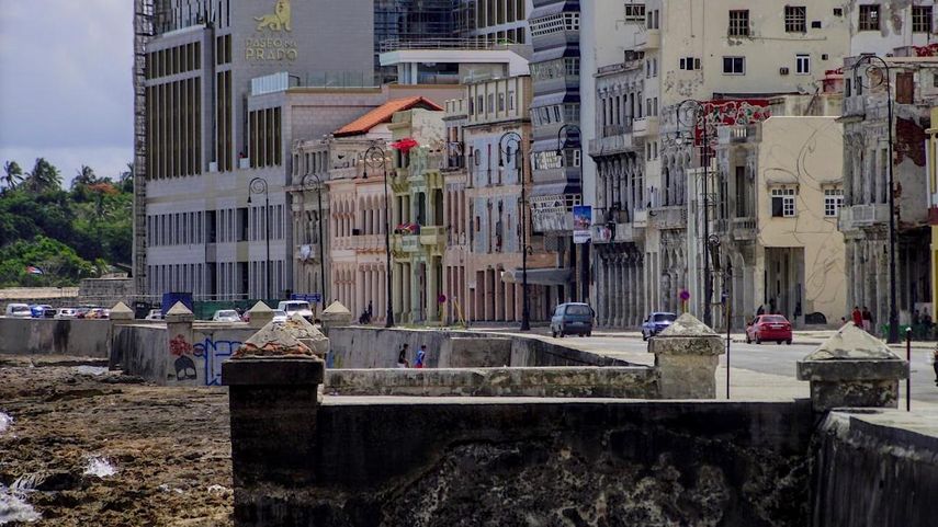 Malecón de La Habana hacia Prado.&nbsp;