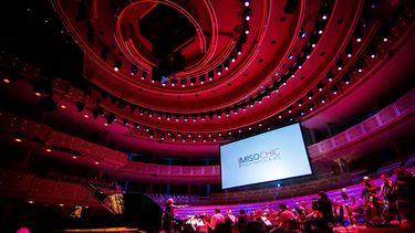 La tercera edición de MISOCHIC se presenta en el Knight Concert Hall del&nbsp; Adrienne Arsht Center.