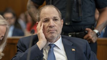 Harvey Weinstein comparece ante el tribunal penal de Manhattan para una audiencia preliminar el miércoles 1 de mayo de 2024 en Nueva York. 