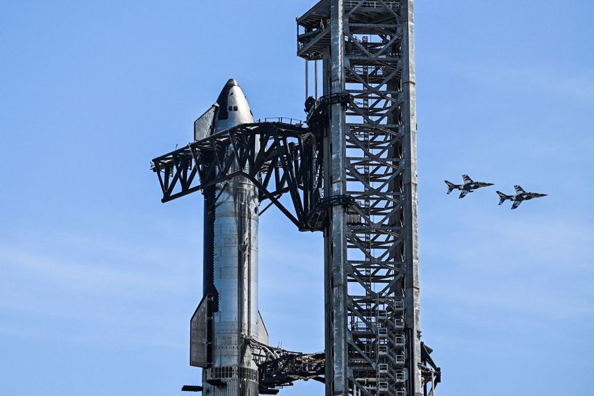 El megacohete Starship será probado a una nueva versión aún mayor en tamaño al de la imagen.