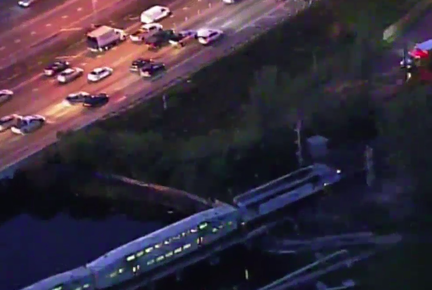 Tren impacta con peatón.&nbsp;