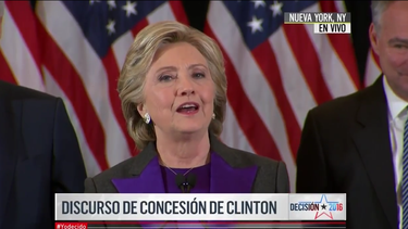 clinton: debemos recibir a trump con mente abierta