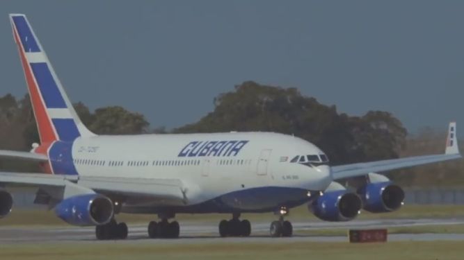 Línea aérea estatal de Cuba, Cubana de Aviación.&nbsp;