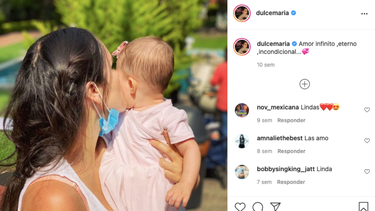 Dulce María y su bebé Maria Paula.