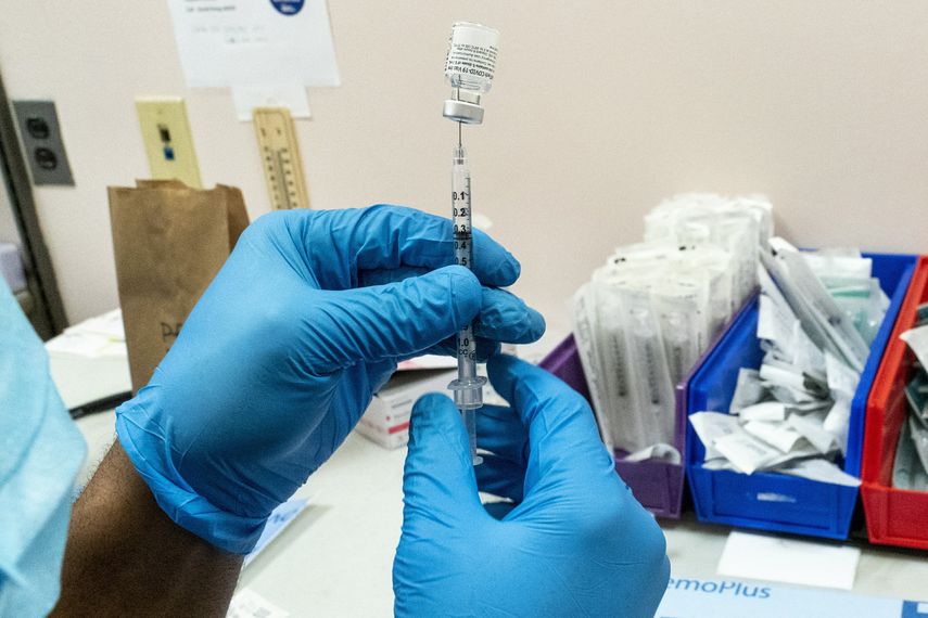 Vacuna de Pfizer funciona ante variante india pero con menor eficacia&nbsp;