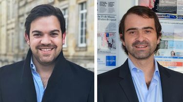 El congresista de los colombianos en el exterior, Juan David V&eacute;lez, y el c&oacute;nsul de Colombia en Miami, Pedro Agust&iacute;n Valencia.