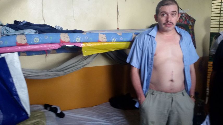 El abogado Santos Sebastián Flores Castillo en la celda del penal de Tipitapa.