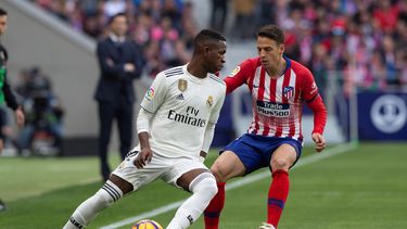 Once partidos de titular consecutivos para un niño de 18 años. Desde Raúl González Blanco no se recordaba nada igual en la casa blanca.