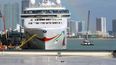 Vista de un crucero en el Puerto de Miami, Florida.