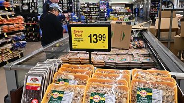 Clientes en un mercado de Estados Unidos.