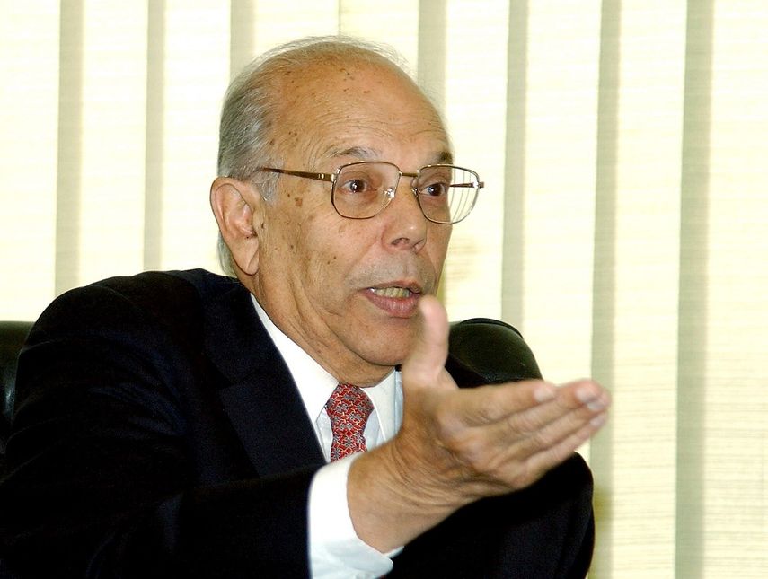 Fotografía de archivo del 12 de mayo de 2003 del entonces presidente de Uruguay, Jorge Batlle, en el palacio de Itamaraty, sede de la Cancillería brasileña. Batlle falleció este 24 de octubre de 2016, tras un traumatismo craneal luego de sufrir una caída