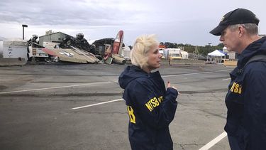 Fotograf&iacute;a&nbsp;publicada en Twitter por la Junta Nacional de Seguridad del Transporte de EEUU de la escena donde se estrell&oacute; un avi&oacute;n bombardero de la Segunda Guerra Mundial en el Aeropuerto Internacional Bradley, en Connecticut, el mi&eacute;rcoles 2 de octubre de 2019.&nbsp;