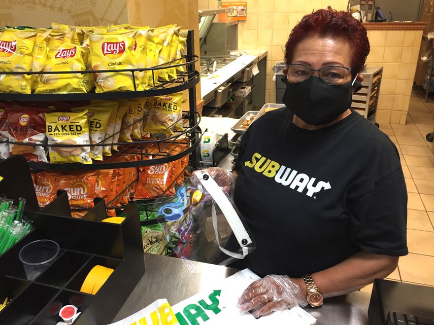 Todo pasar&aacute;, resume Evelyn.