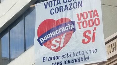 Propaganda a favor de la opción impulsada desde el Ejecutivo Nacional.&nbsp;