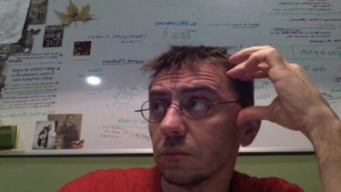 Juan Carlos Monedero, uno de los fundadores de Podemos, durante algunos años asesoró al gobierno de Hugo Chávez.